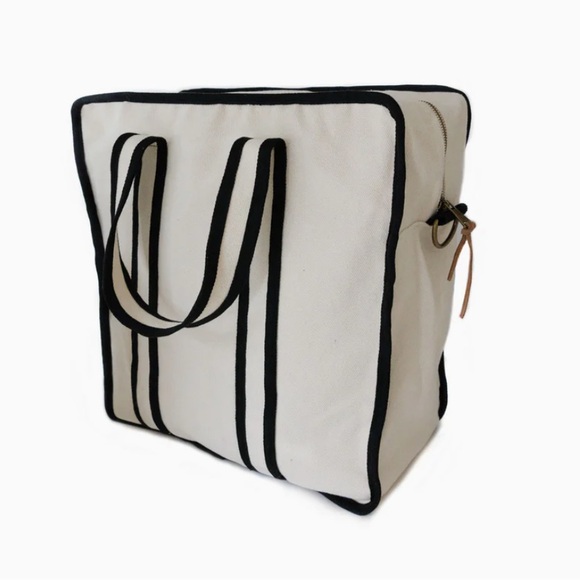 NWT~$170~Tito’s Vodka X Tangerine~Canvas Pickleball Embroidered Logo Tote Bag - Picture 3 of 11